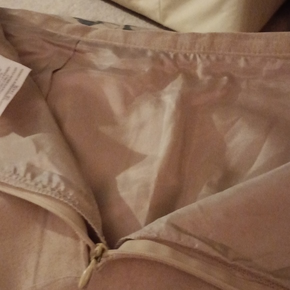 Size 10 Leather skirt - Picture 3 of 11